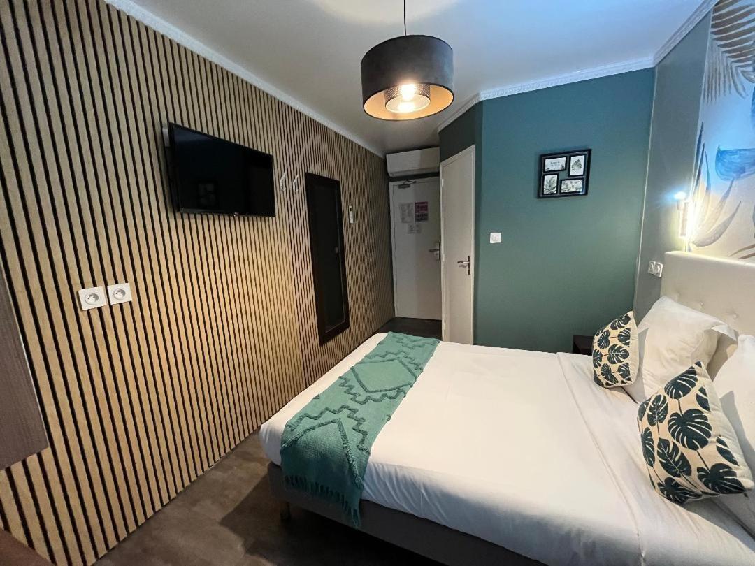 Hotel De Belfort Париж Экстерьер фото