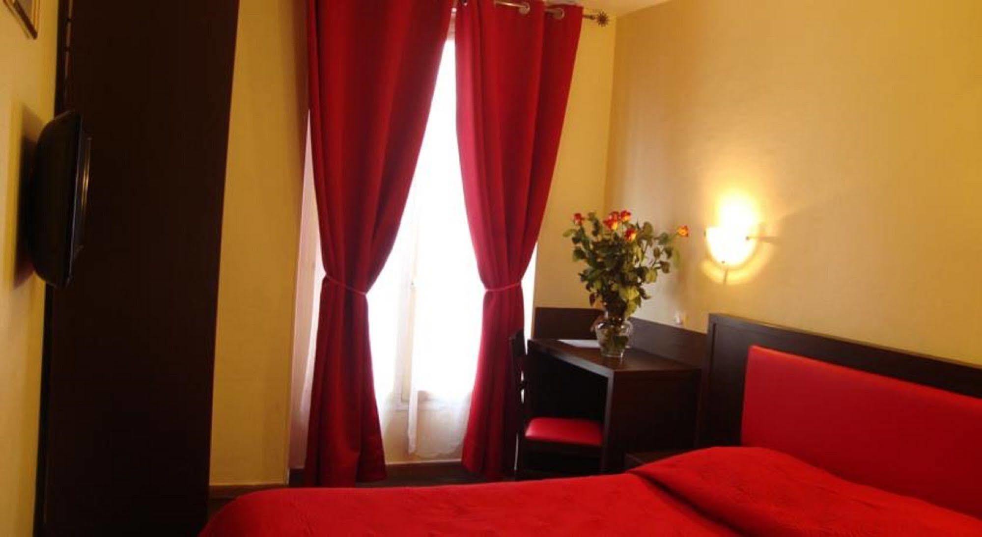 Hotel De Belfort Париж Экстерьер фото